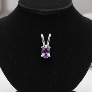 Accueil pendentif améthyste naturelle et argent 925